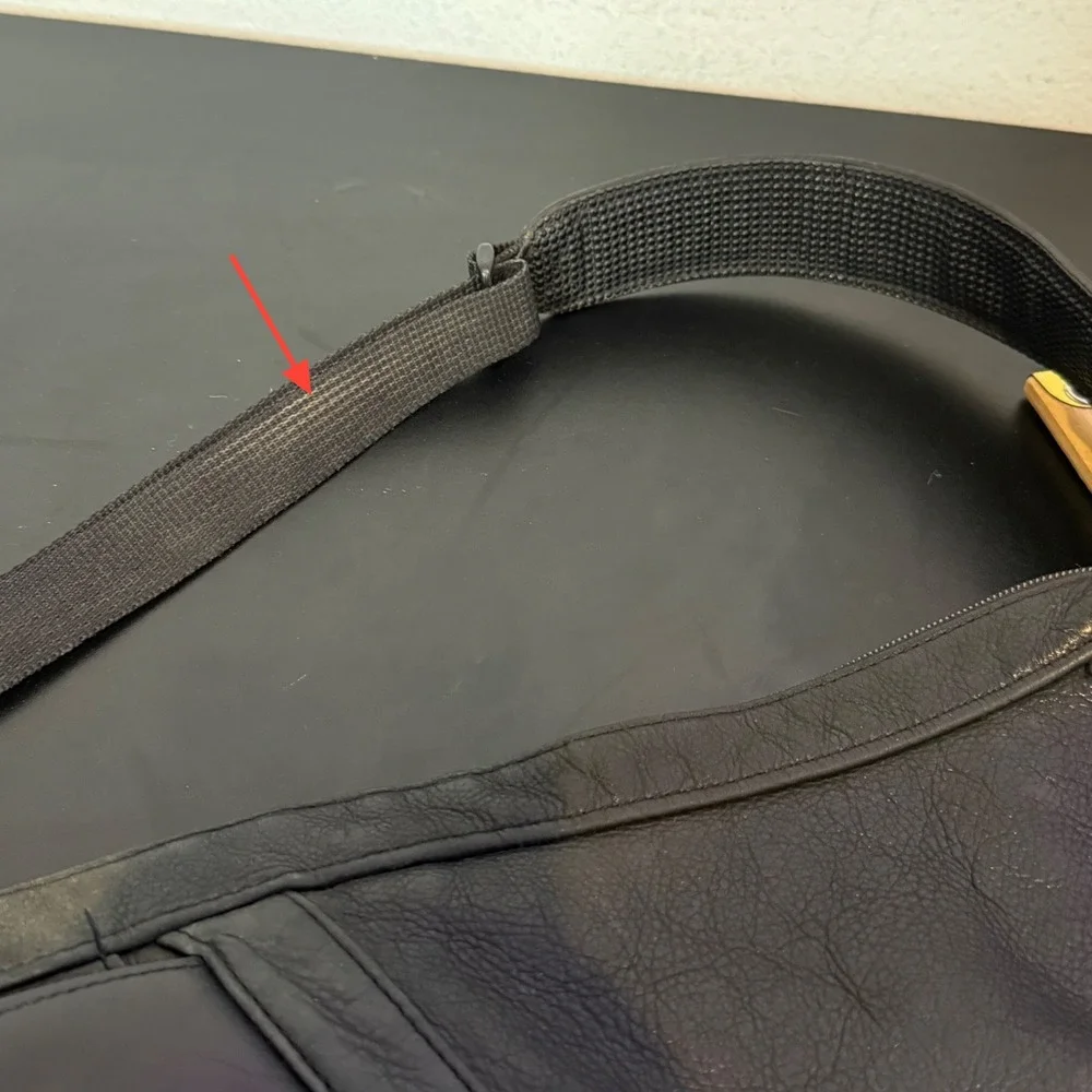 L.L. Bean Traveler Healthy Back Bag AmeriBag Medium Black Leather Sling Backpack